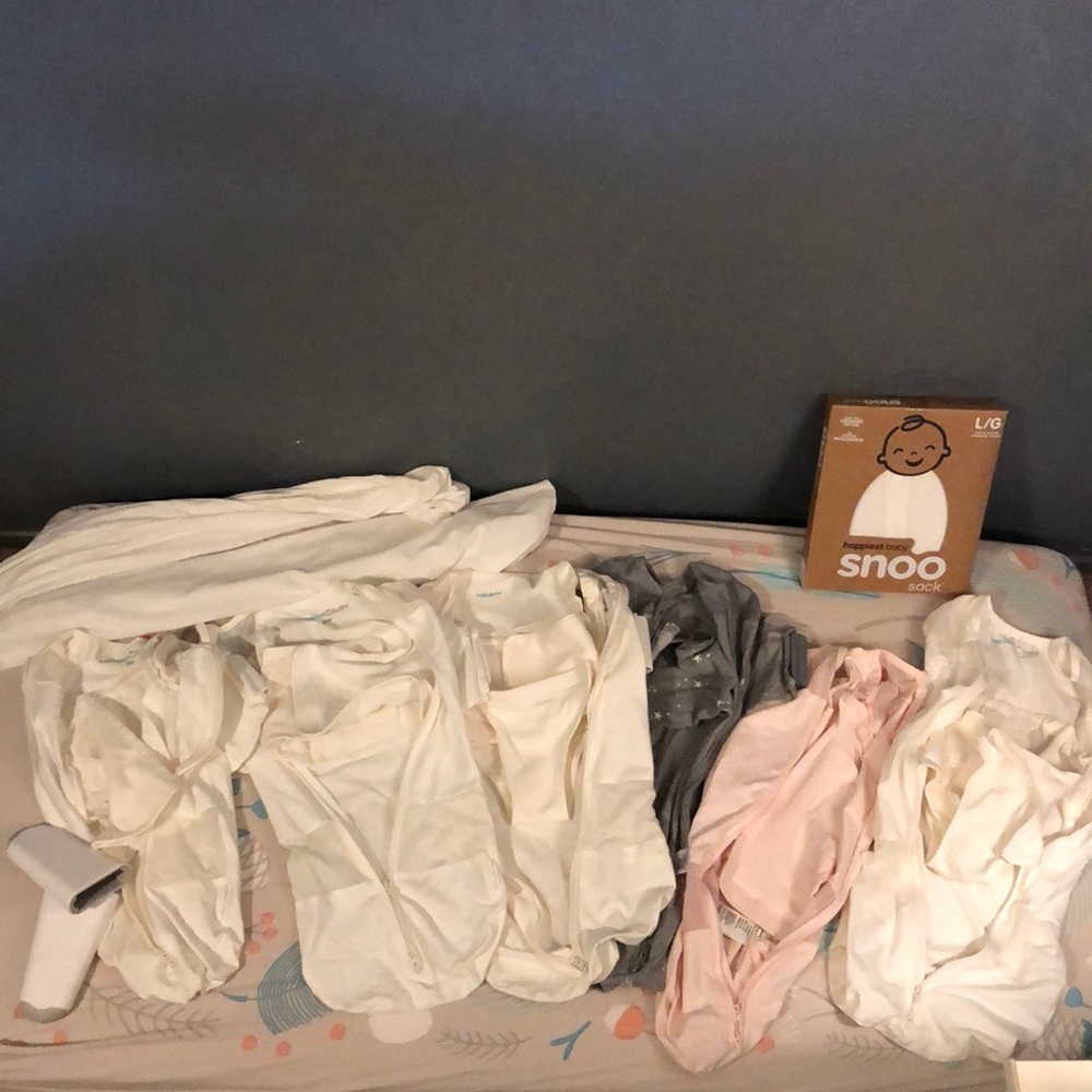 Snoo Happiest Baby bassinet essentials lot